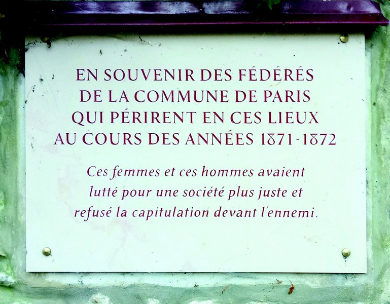 Plaque sur le Mur des Fédérés à Satory